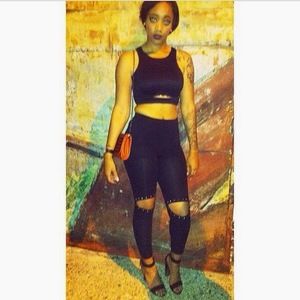 Meet your Posher, Arielle